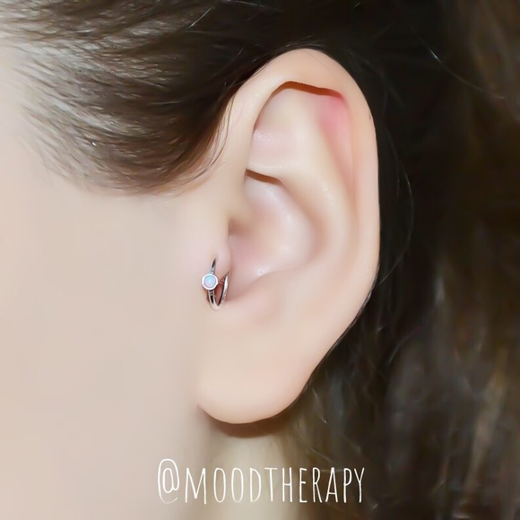 Fake Tragus Fire Opal Ear Cuff Clip On Earring - Picture 2 of 8